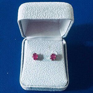 10K YG 2.29CTW Vibrant Pigeon Blood Tiffany Style 6-Prong Rubies.